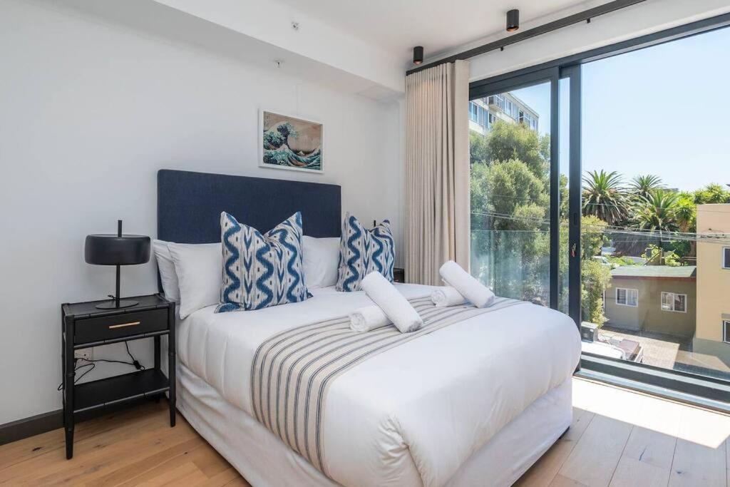 Coastal Escape * Cape Town